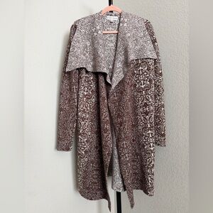 Knox Rose Brown, White, Gray Patterned Open Front Draped Cardigan